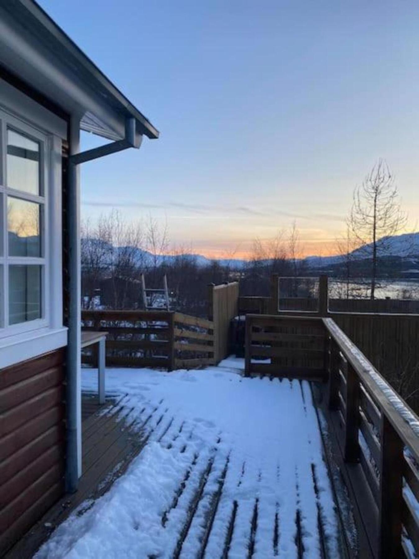 Cozy 2 Bedroom Cottage With Hot Tub Akureyri Dış mekan fotoğraf